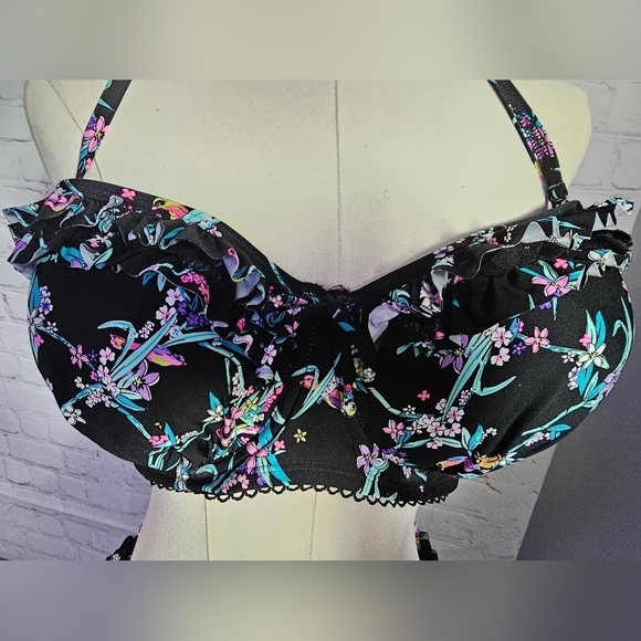 Floozie by Frost French Bikini | Black Floral  | Size 34D Top & UK 8/US 4 Bottom - Picture 7 of 7